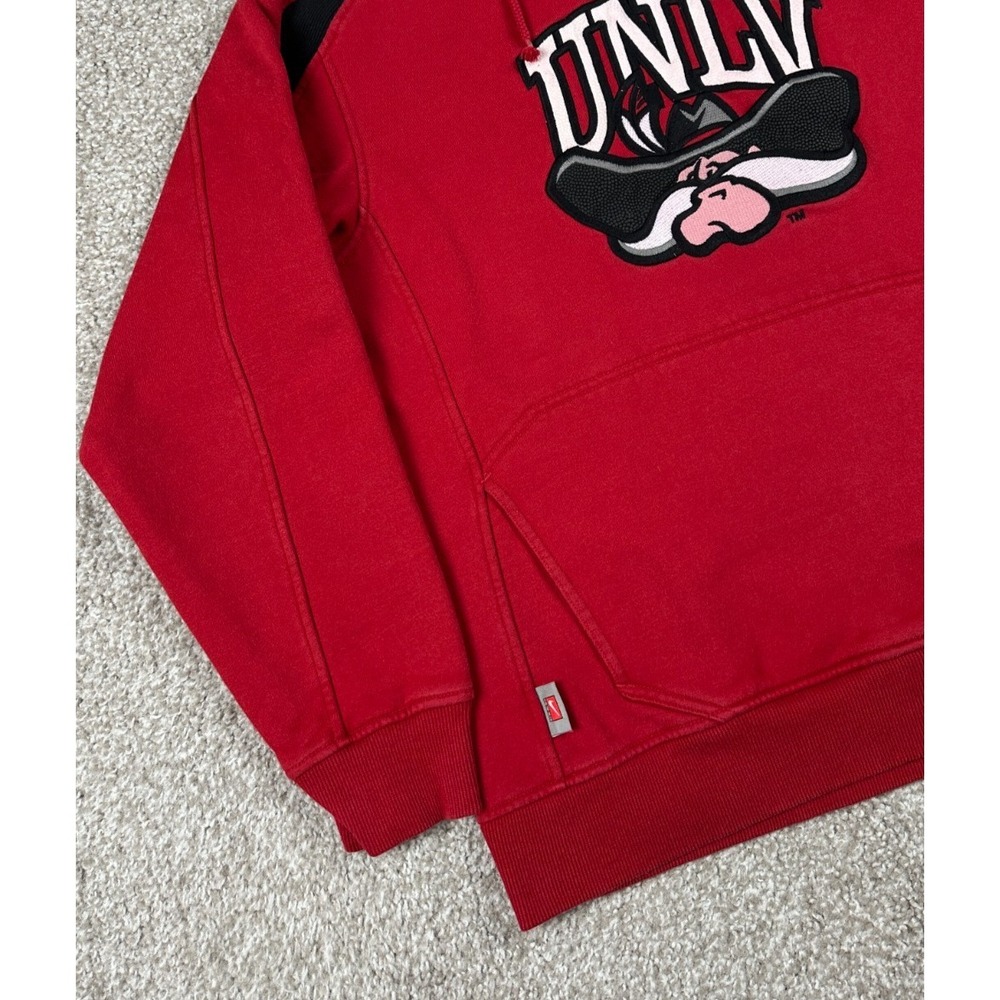 Vintage Unlv Rebels Hoodie Mens Medium Red Nike Center Swoosh Sweatshirt Y2k View 4